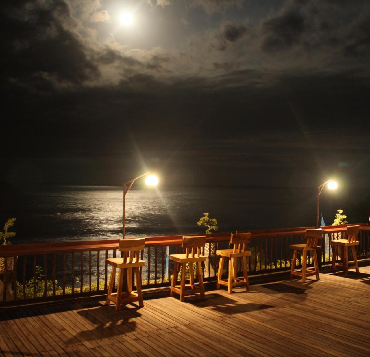 Sea Terras Suite And Luxury Batununggul Kültér fotó